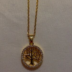 Elegant Gold Tree of Life Pendant Necklace 18k gold plated stainless steel